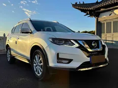 2022 Nissan X-Trail 2.0L 2WD Premium, белый — фото 3
