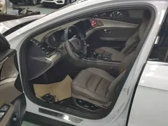 2020 BYD Han EV Long Range Luxury, белый — фото 15