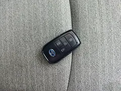 2021 Toyota Sienna 2.5L Hybrid Comfort, чёрный — фото 4