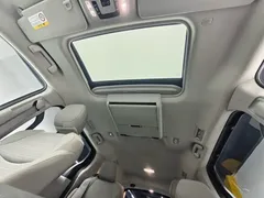 2021 Toyota Sienna 2.5L Hybrid Comfort, чёрный — фото 12