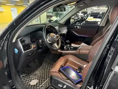 2021 BMW X5 M Sport Package, чёрный — фото 7