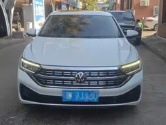 2022 Volkswagen Sagitar 280TSI DSG, белый — фото 2