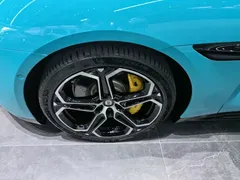 2024 Xiaomi SU7 4WD Max Founder, синий — фото 23