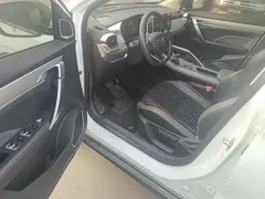 2023 Geely Coolray 1.5T DCT Platinum, белый — фото 16