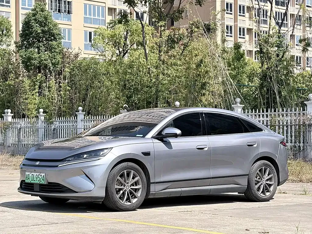2025 BYD Qin L EV 470km Leading
