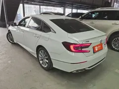 2022 Honda Accord 260TURBO Luxury, белый — фото 4