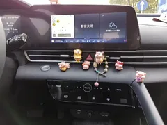 2022 Hyundai Elantra 1.5L CVT LUX Premium, белый — фото 20