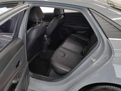 2021 Hyundai Elantra 240TGDi DCT LUX Premium — фото 11