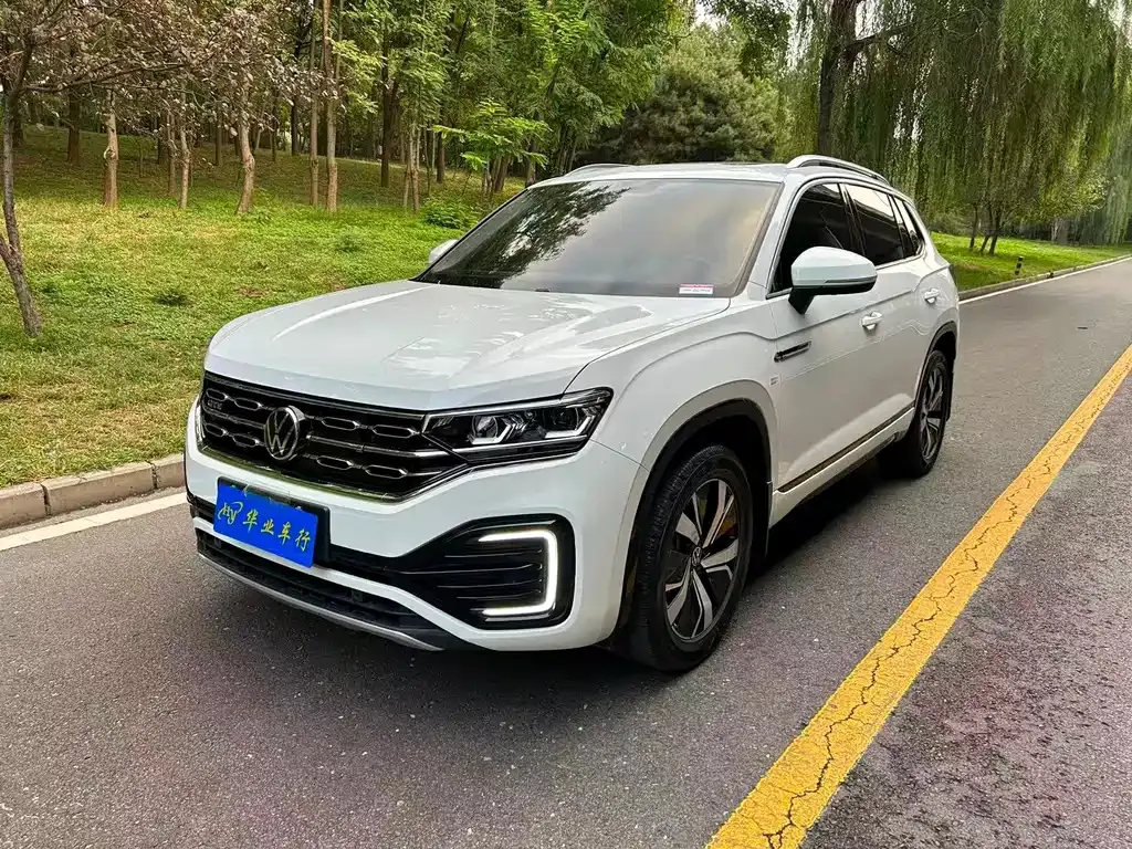 2022 Volkswagen Tayron 1.4T Luxury