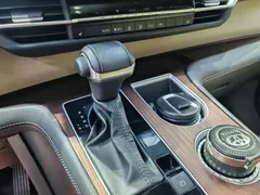2021 Toyota Sienna 2.5L Hybrid Luxury, чёрный — фото 8