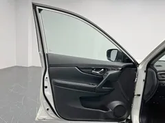 2021 Nissan X-Trail 2.0L CVT 2WD XL Premium Commemorative, белый — фото 12