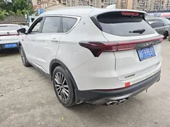 2023 Jetour X70 PLUS 1.6T DCT Pro 7-seat, белый — фото 17