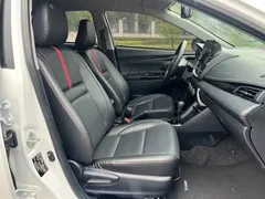 2022 Toyota Yaris L Zhixuan X 1.5L CVT Luxury Plus, белый — фото 14