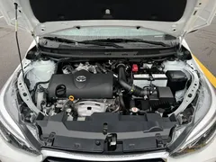 2022 Toyota Yaris L Zhixuan X 1.5L CVT Luxury Plus, белый — фото 16