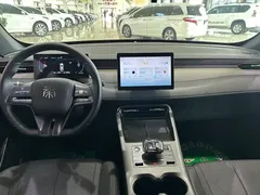 2025 BYD Qin PLUS DM-i PHEV Smart Driving 55km Leading — фото 11