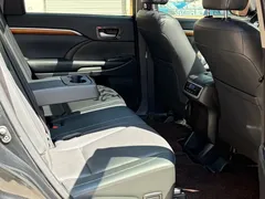 2021 Toyota Highlander 2.0T 4WD Luxury 7, чёрный — фото 10