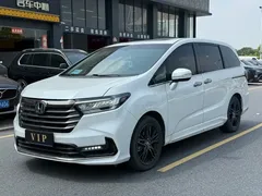 2022 Honda Odyssey 2.0L e:HEV, белый — фото 1