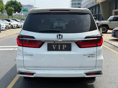 2022 Honda Odyssey 2.0L e:HEV, белый — фото 7