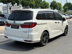 2022 Honda Odyssey 2.0L e:HEV, белый — фото 8