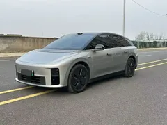 2025 Li Auto i6 2WD Standard — фото 3