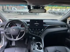 2022 Toyota Camry 2.0S Knight, белый — фото 9