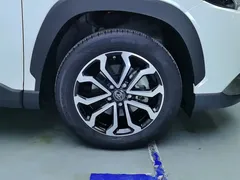 2023 Toyota Frontlander 2.0L CVT Luxury, белый — фото 6