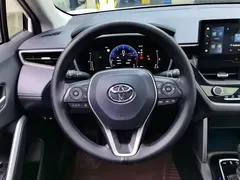 2023 Toyota Frontlander 2.0L CVT Luxury, белый — фото 15
