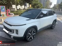 2023 Geely ICON 1.5TD, белый — фото 1