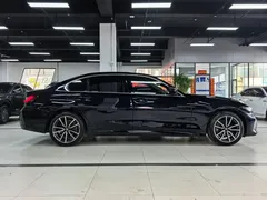 2023 BMW 3 Series 320Li M Sport Package, чёрный — фото 7