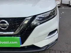 2021 Nissan Qashqai 2.0L CVT Luxury, белый — фото 3