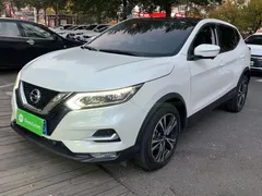 2021 Nissan Qashqai 2.0L CVT Luxury, белый — фото 7