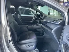 2021 Toyota Sienna 2.5L Hybrid Ultimate — фото 13