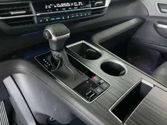 2021 Toyota Sienna 2.5L Hybrid Ultimate — фото 23