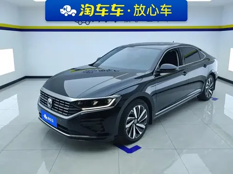 2023 Volkswagen Passat 330TSI Elite
