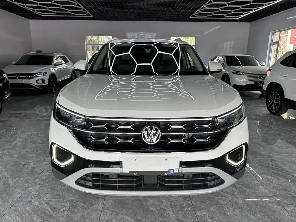 2023 Volkswagen Tayron 280TSI 2WD Luxury Plus Advanced