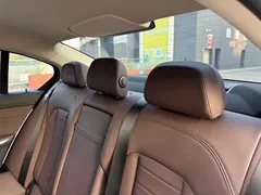 2021 BMW 3 Series 325Li M Sport Package, белый — фото 35
