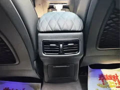 2022 Hongqi HS5 2.0T 4WD, чёрный — фото 13