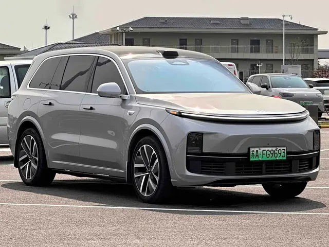 2022 Li Auto L9 Max