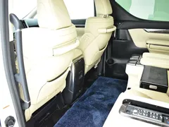 2020 Toyota Vellfire 2.5L Hybrid HV Premium, белый — фото 20