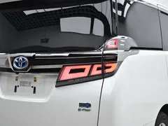 2020 Toyota Vellfire 2.5L Hybrid HV Premium, белый — фото 23