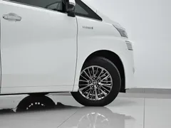 2020 Toyota Vellfire 2.5L Hybrid HV Premium, белый — фото 24