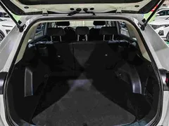 2022 Toyota RAV4 2.0L CVT 2WD Urban, белый — фото 8