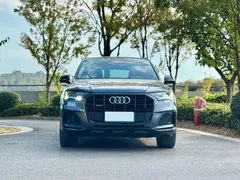 2021 Audi Q7 55 TFSI quattro S line Sport — фото 2