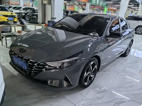 2021 Hyundai Elantra 1.5L CVT LUX Premium