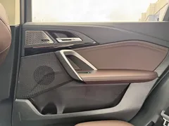 2023 BMW X1 X Design Package, чёрный — фото 35