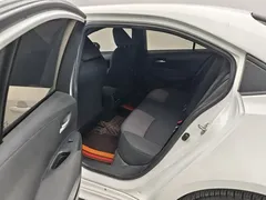 2022 Toyota Levin 185T CVT Luxury, белый — фото 13