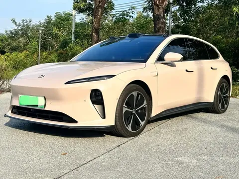 2025 Nio ET5T 75kWh Touring