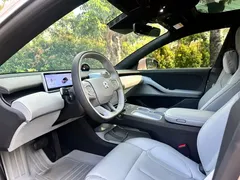 2025 Nio ET5T 75kWh Touring — фото 12