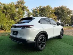 2023 Honda Vezel 1.5L CVT Elite, белый — фото 6