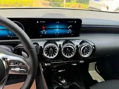 2022 Mercedes-Benz A-Class A 200 L Sport Sedan Fashion, белый — фото 24